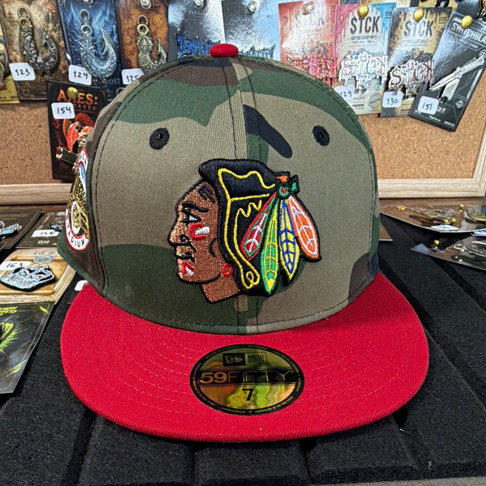 New Era 59FIFTY Chicago Blackhawks NHL Fitted Glowy 7 3/8